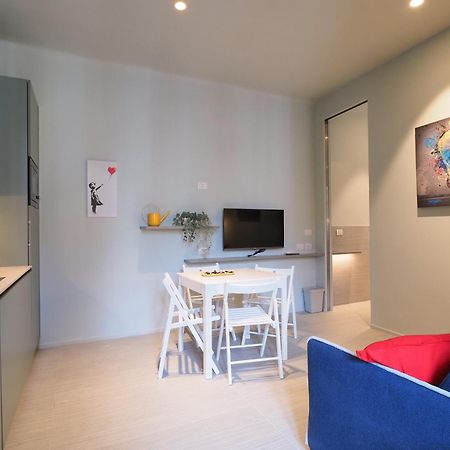 Primopiano - Rosmini Apartman Milánó Kültér fotó